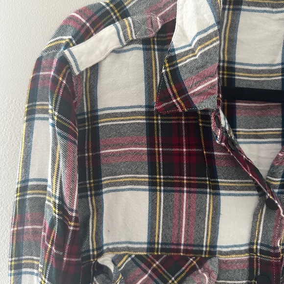 Plaid Button-Up - Picture 5 of 5